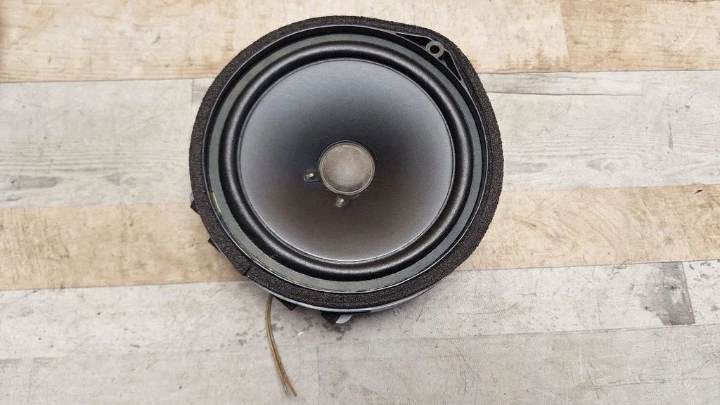 Front door speaker TFF7236