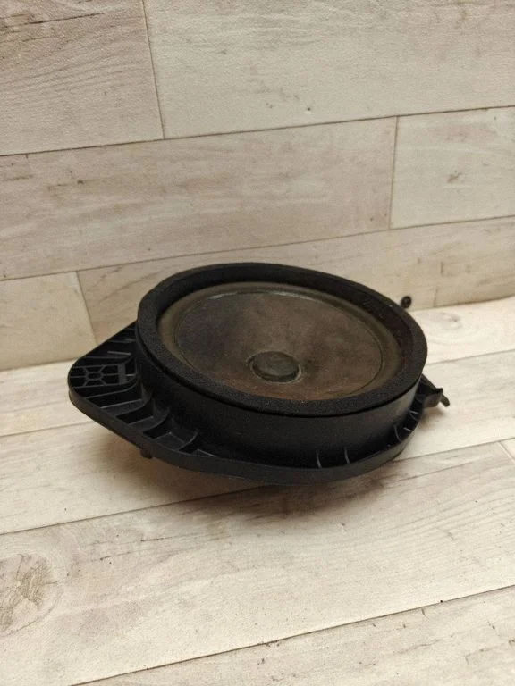 Front door speaker 5234