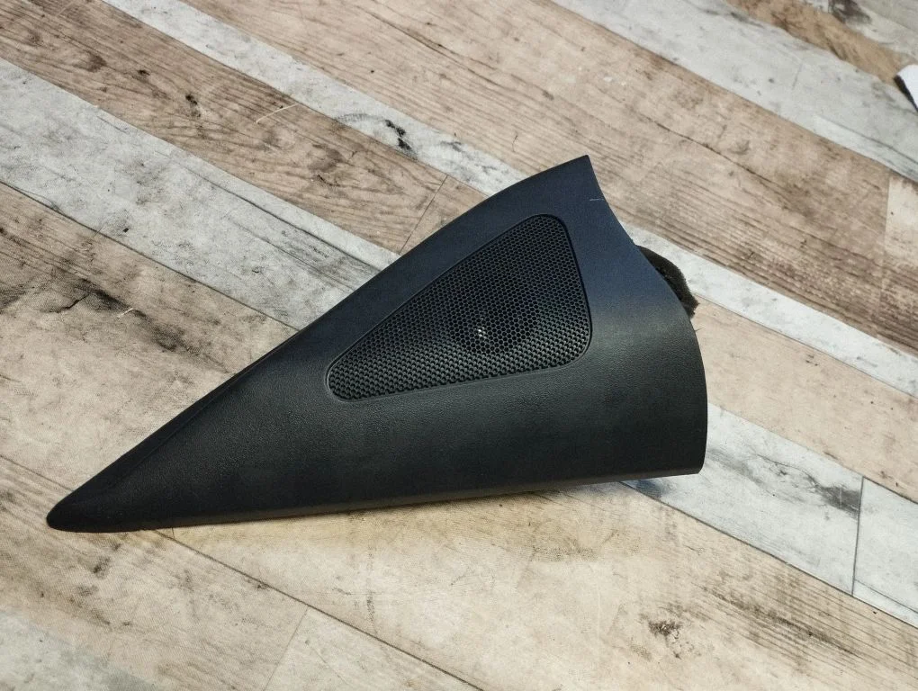 Front door speaker 876512B010