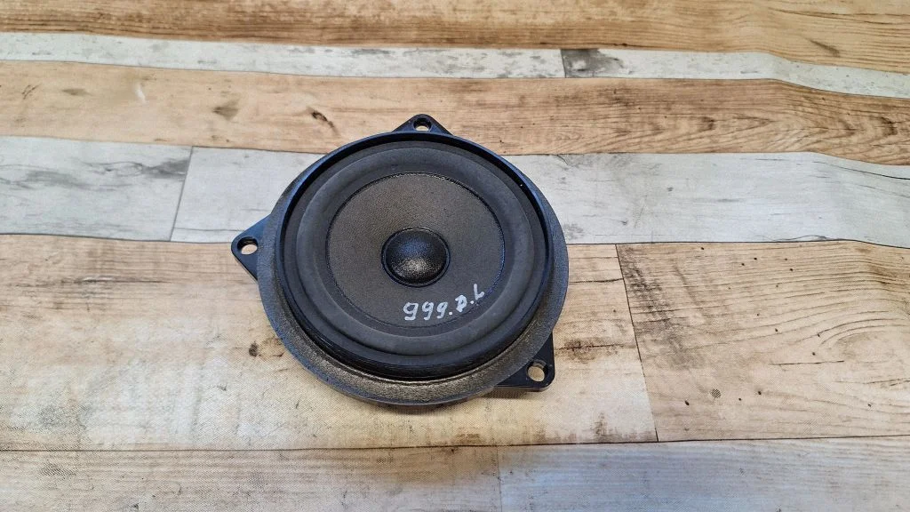 Front door speaker – BMW 5 Series F10 F11 (2009-2016)