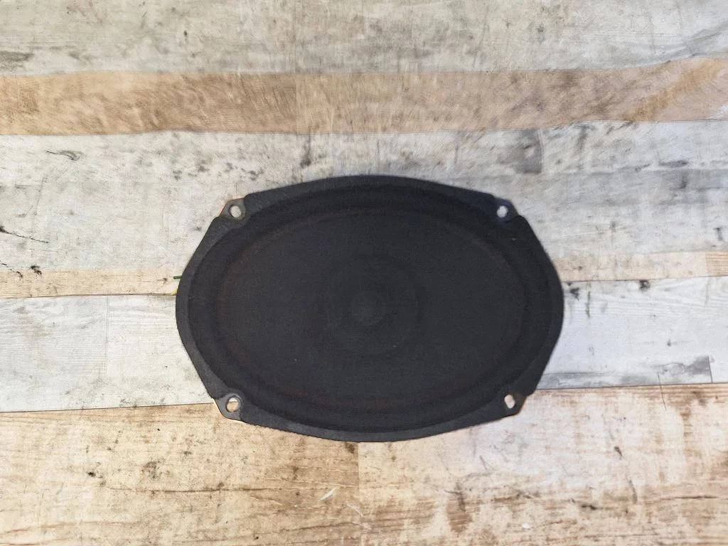 Front door speaker – Chrysler Sebring (ST-22 - JR) (2000-2007)