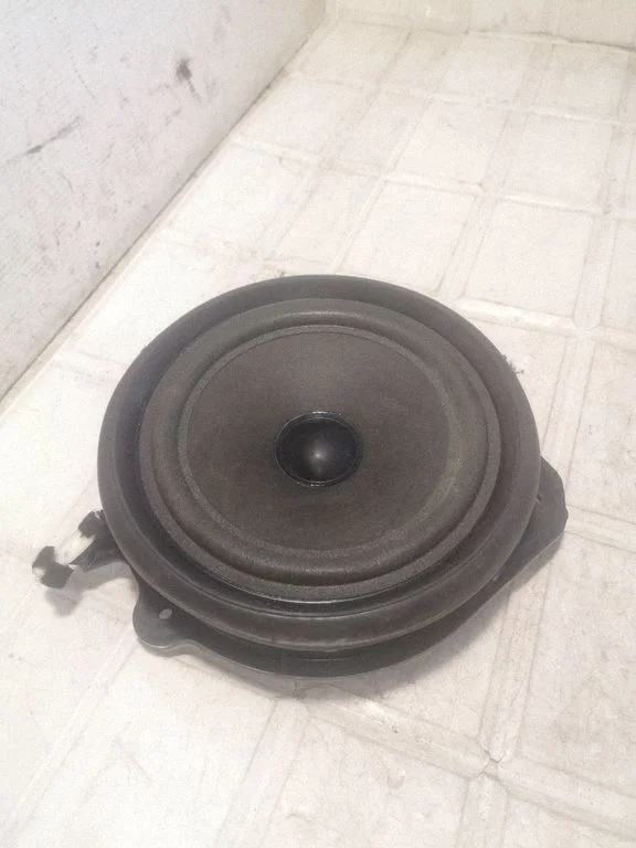 Front door speaker 8E0035411