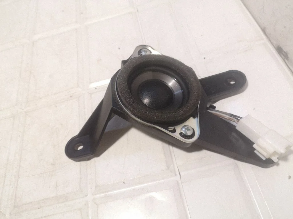 Front door speaker 8616053240