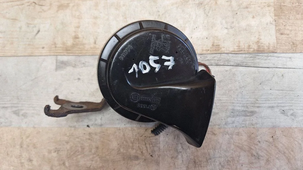 Horn signal – Opel Vectra C (2002-2005)