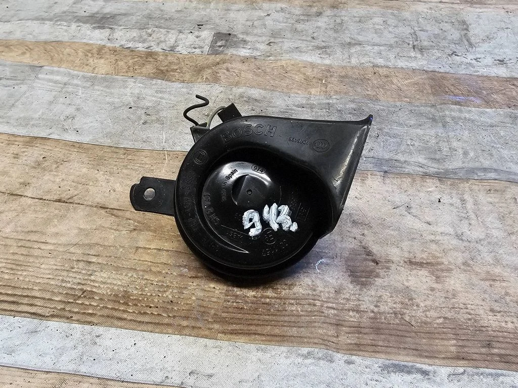Horn signal 05026245AB
