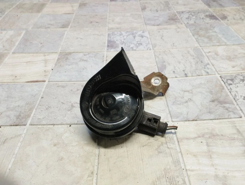 Horn signal 011157