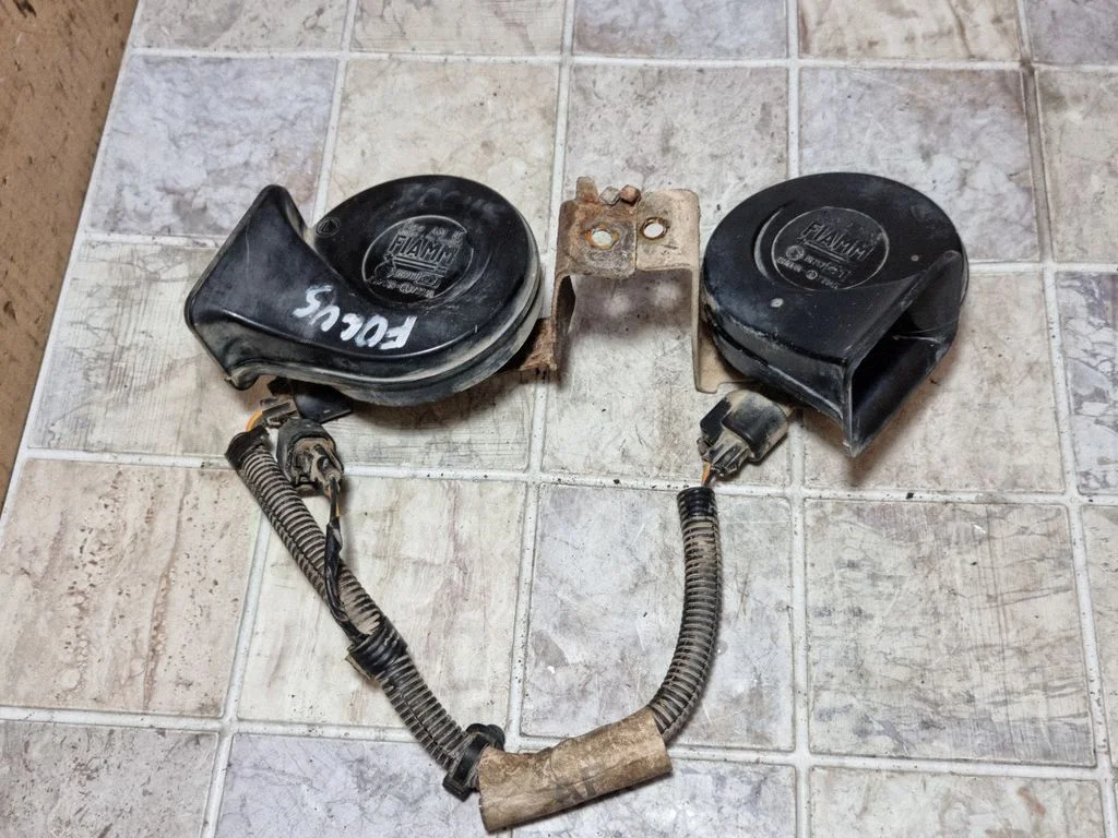 Signaalpasun – Ford Focus (1998-2004)