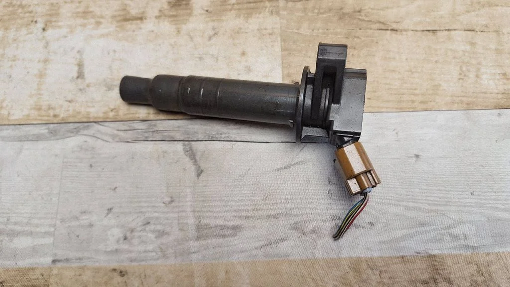 High voltage ignition coil 9008019015