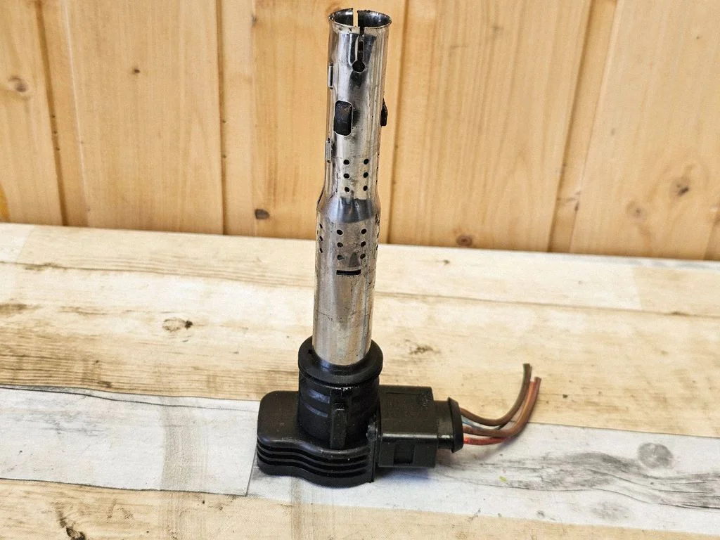 Kõrgepinge süütepool 4B0973724