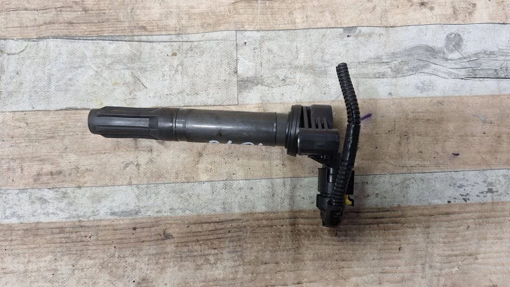 High voltage ignition coil 68070492AD