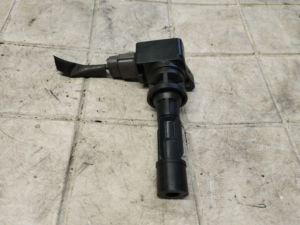 High voltage ignition coil 6M8G12A366