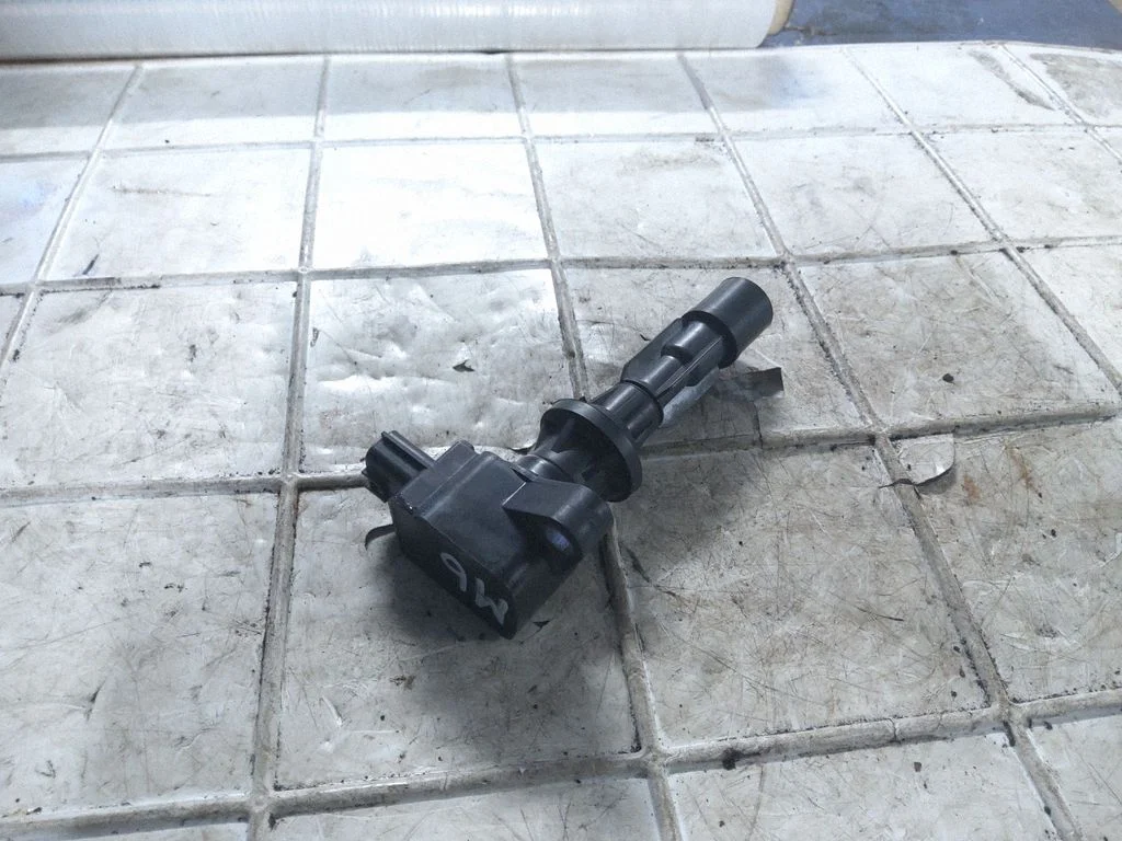 High voltage ignition coil 6M8G12A366