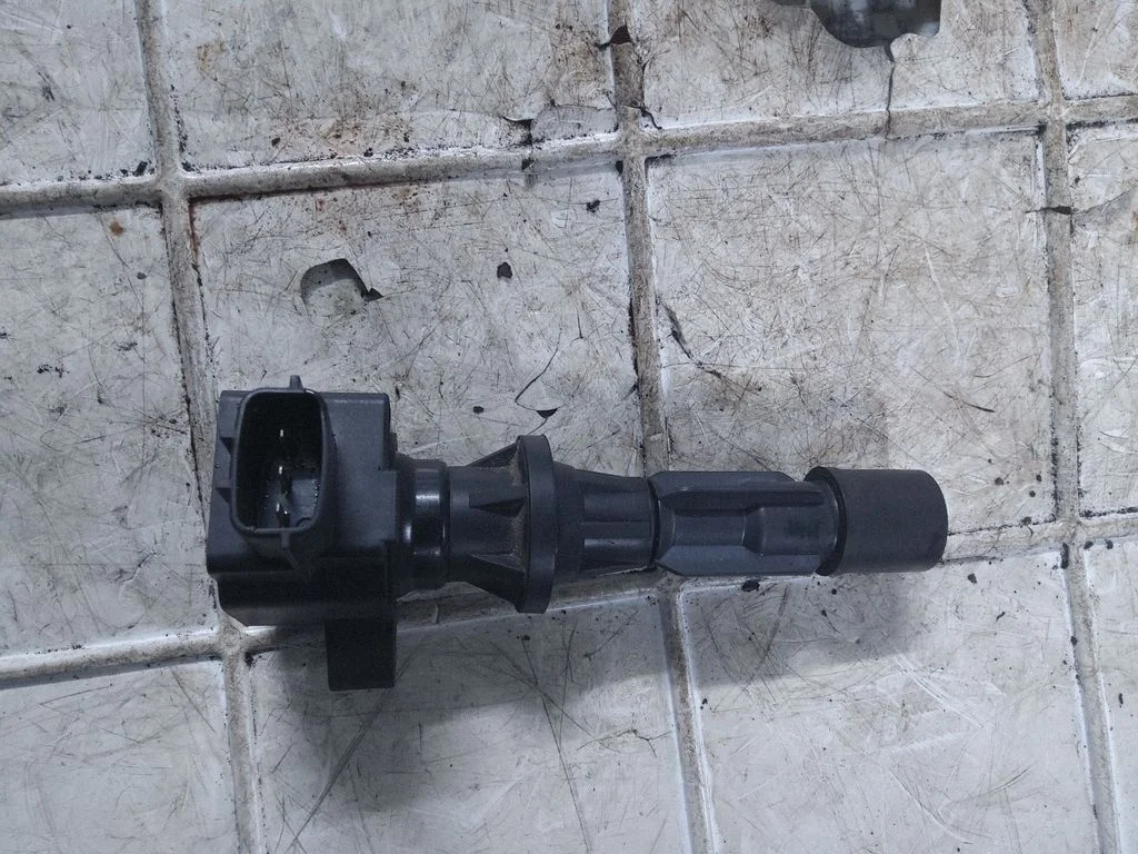 High voltage ignition coil 6M8G12A366