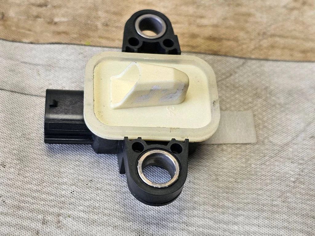 Airbag deployment crash/impact sensor 988361MA0A