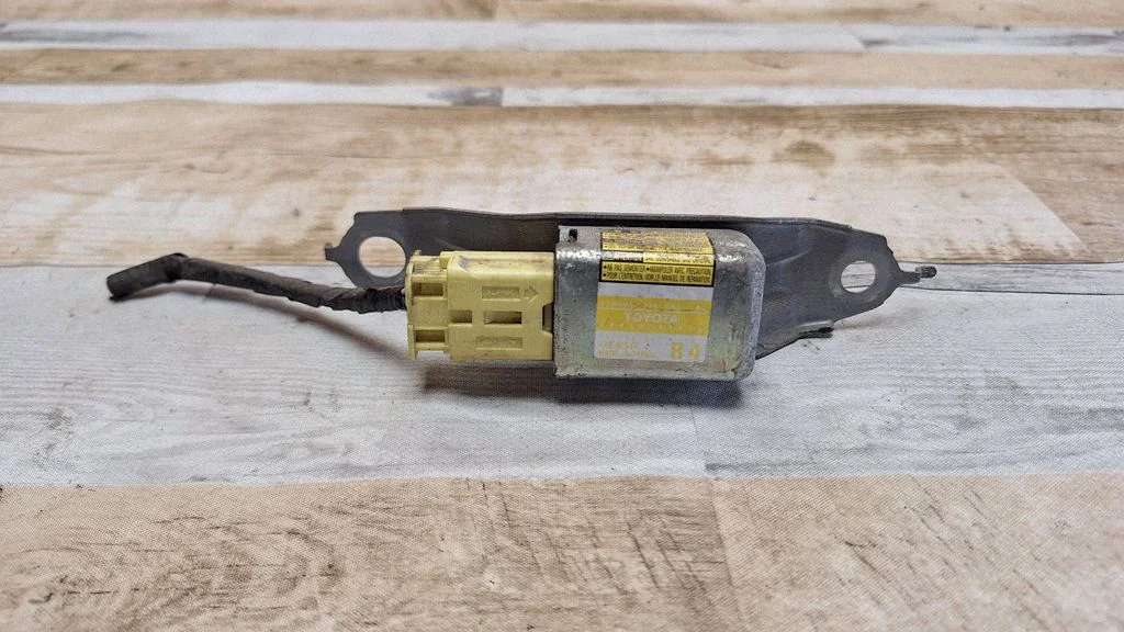 Airbag deployment crash/impact sensor 8983347030
