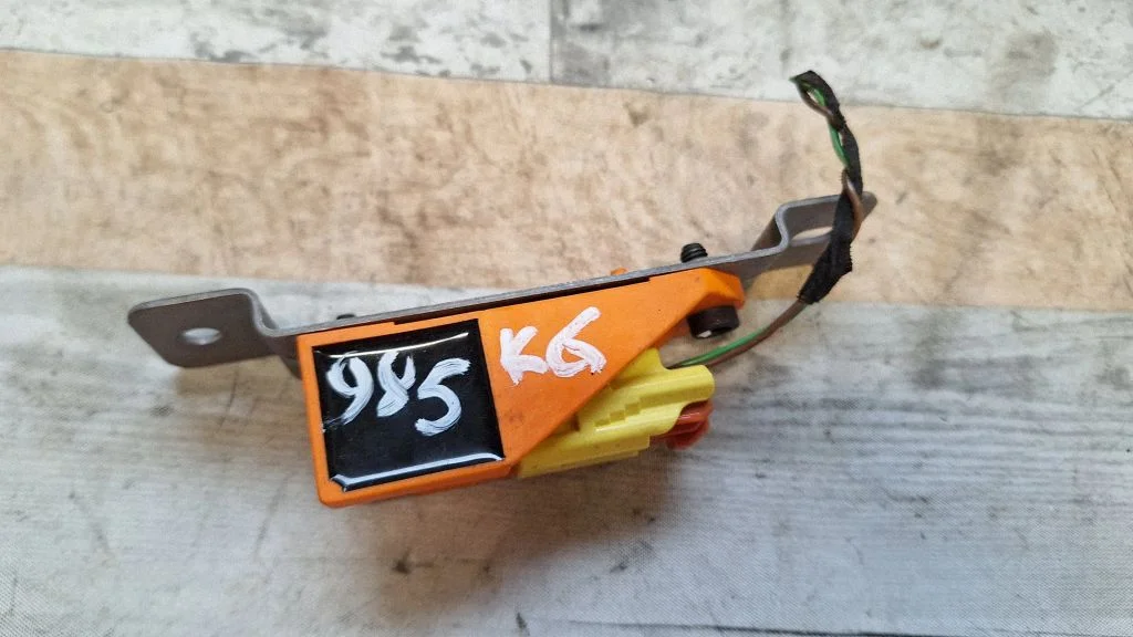 Airbag deployment crash/impact sensor 1T0909606