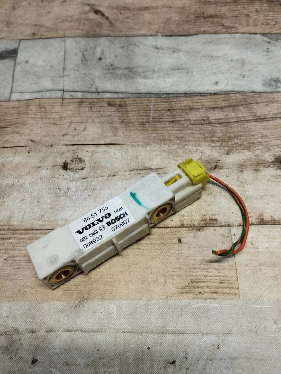 Airbag deployment crash/impact sensor 8651755