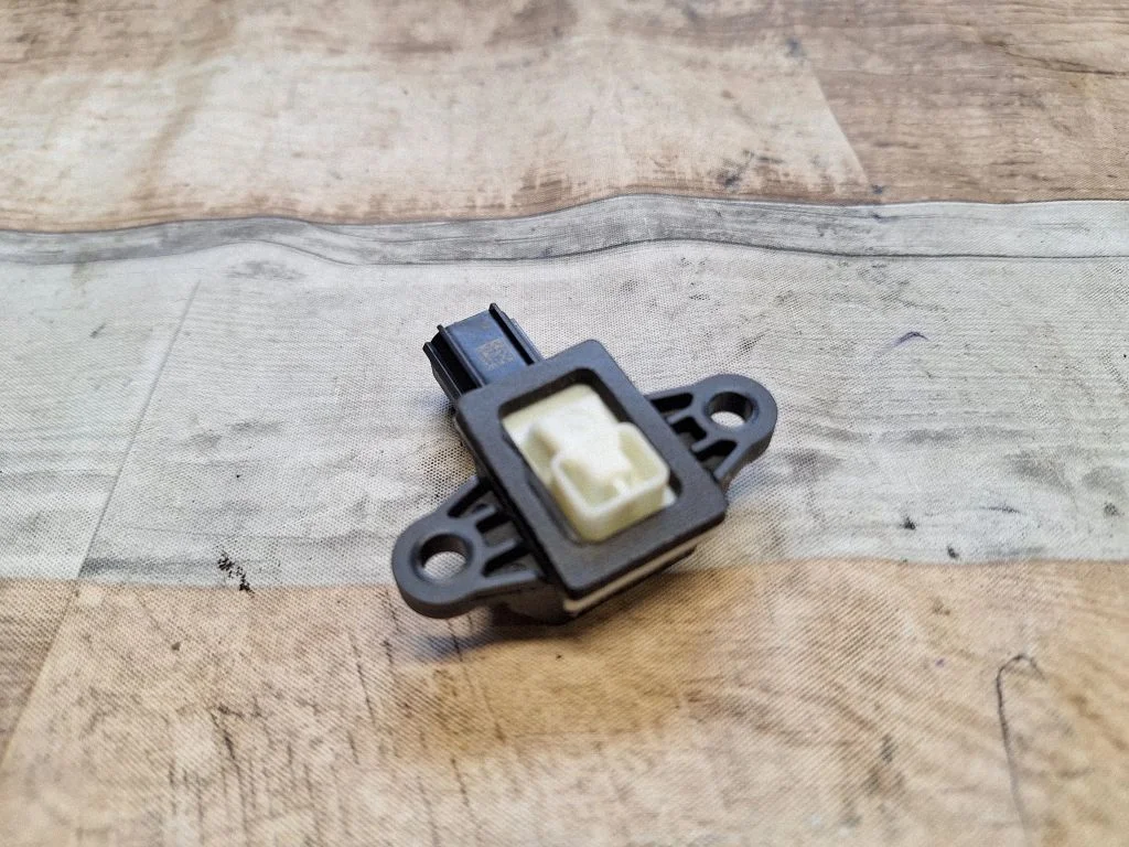 Airbag deployment crash/impact sensor CK5214C676AA