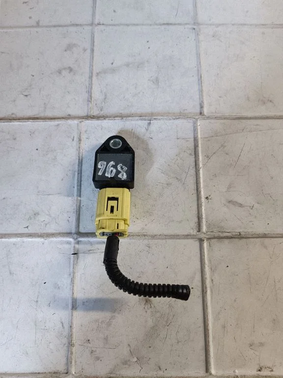 Airbag deployment crash/impact sensor 89831