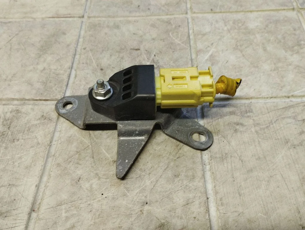 Drošības spilvenu trieciena sensors – Subaru Outback (2007-2009)