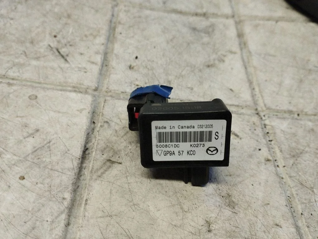 Airbag deployment crash/impact sensor GP9A57KC0