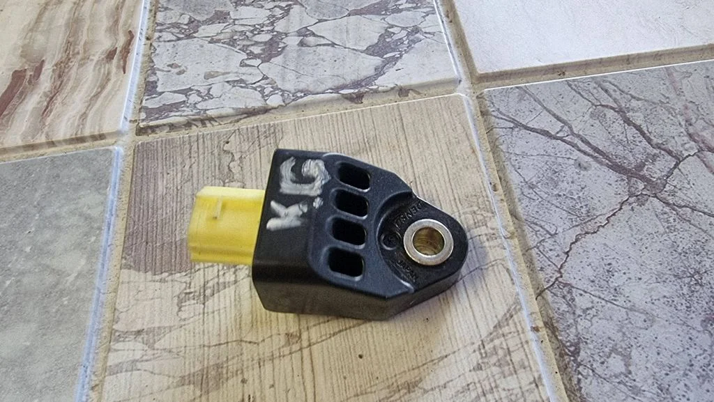 Turvapadja löögiandur 98237FG000