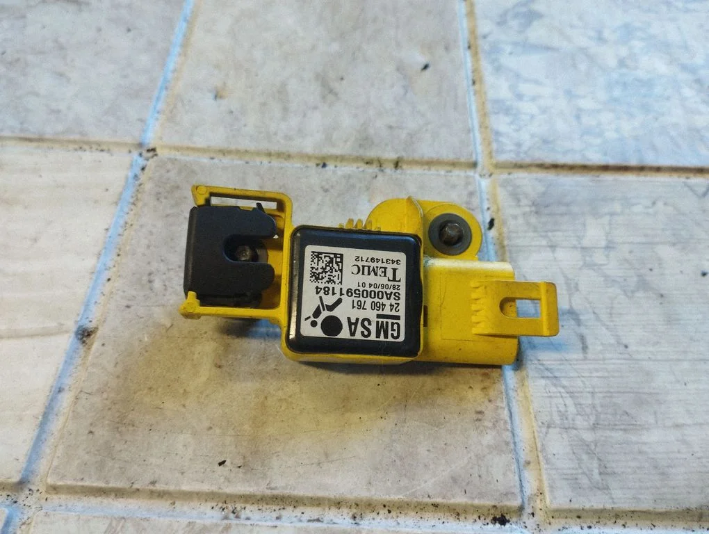 Drošības spilvenu trieciena sensors – Opel Astra H (2004-2012)