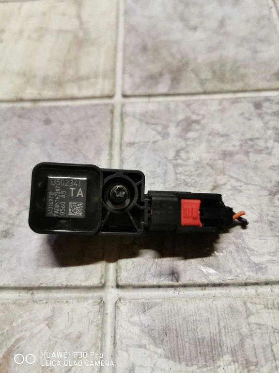 Airbag deployment crash/impact sensor 13502341