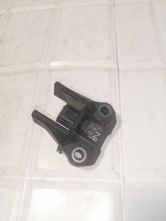 Airbag deployment crash/impact sensor 8917353040
