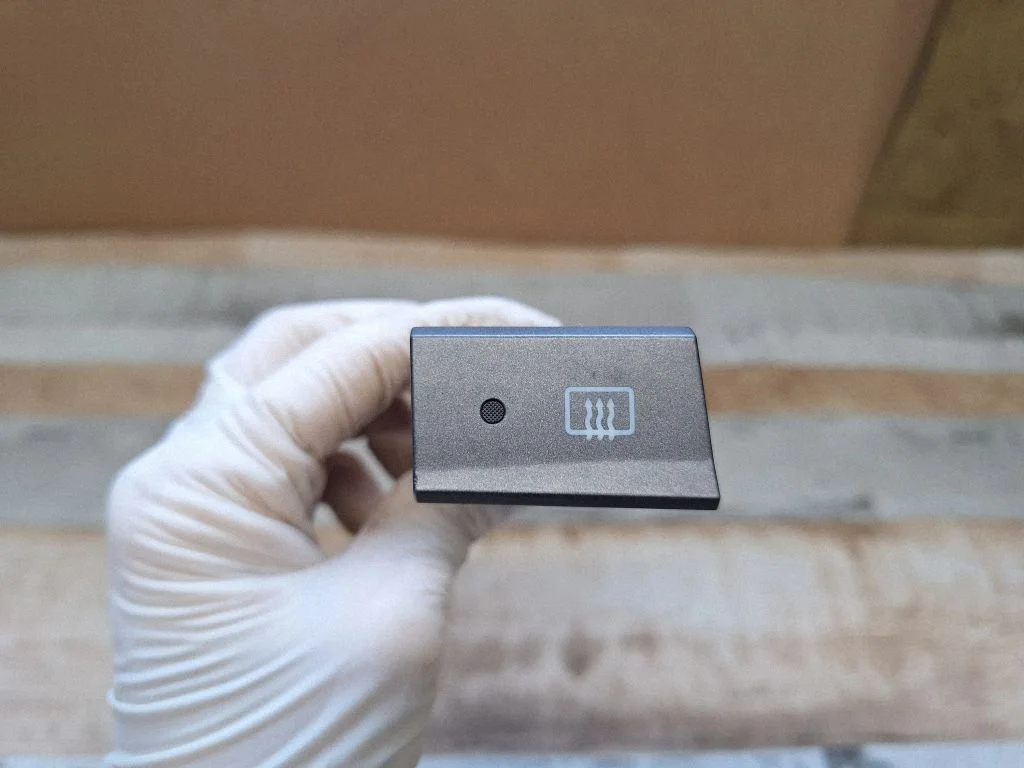 Windscreen/window heater switch 9371025000