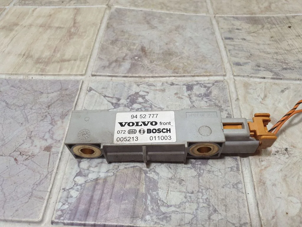 Airbag deployment crash/impact sensor 9452777