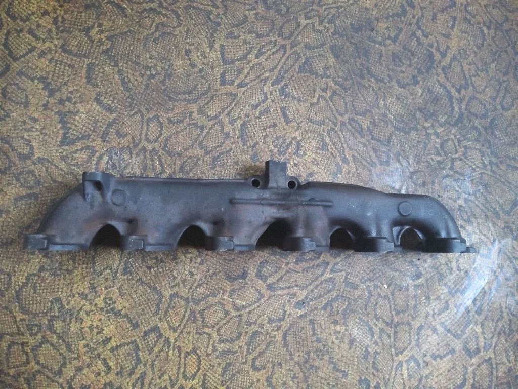 Väljalaskekollektor 2244965