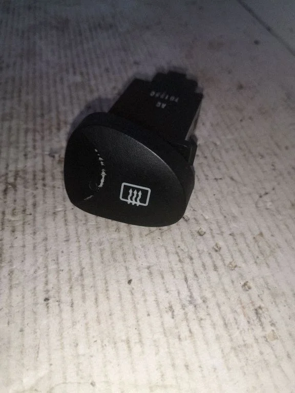 Klaasisoojenduse lüliti 864W0171