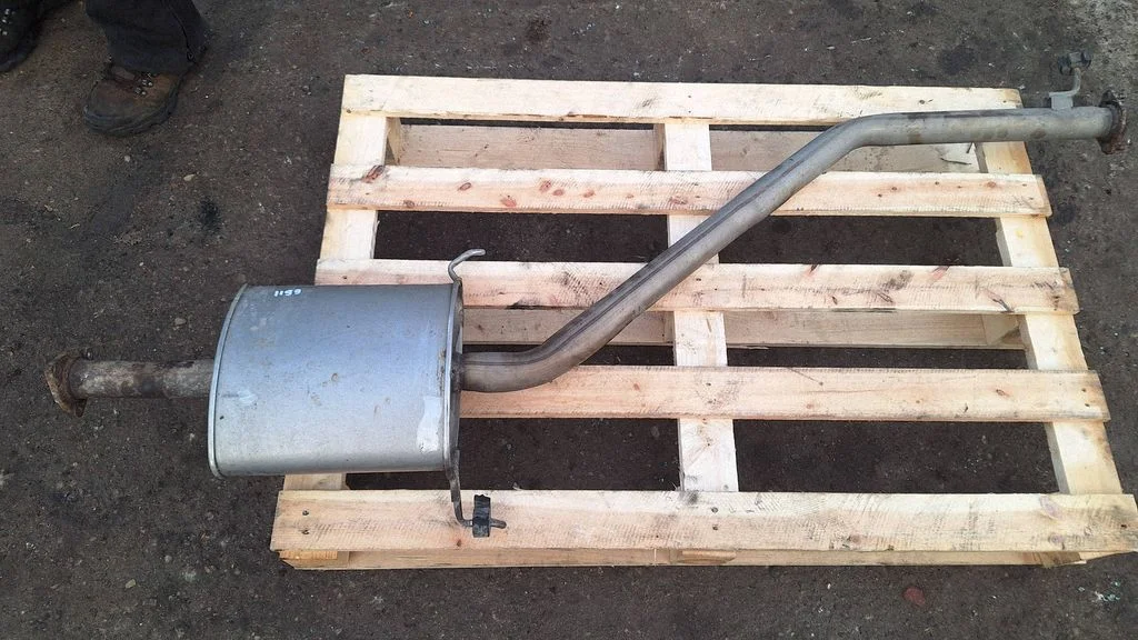 Muffler/silencer