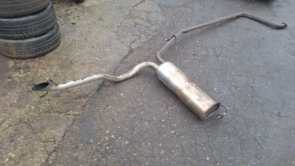 Muffler/silencer