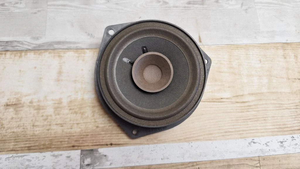 Rear door speaker – Opel Zafira B (2005-2014)