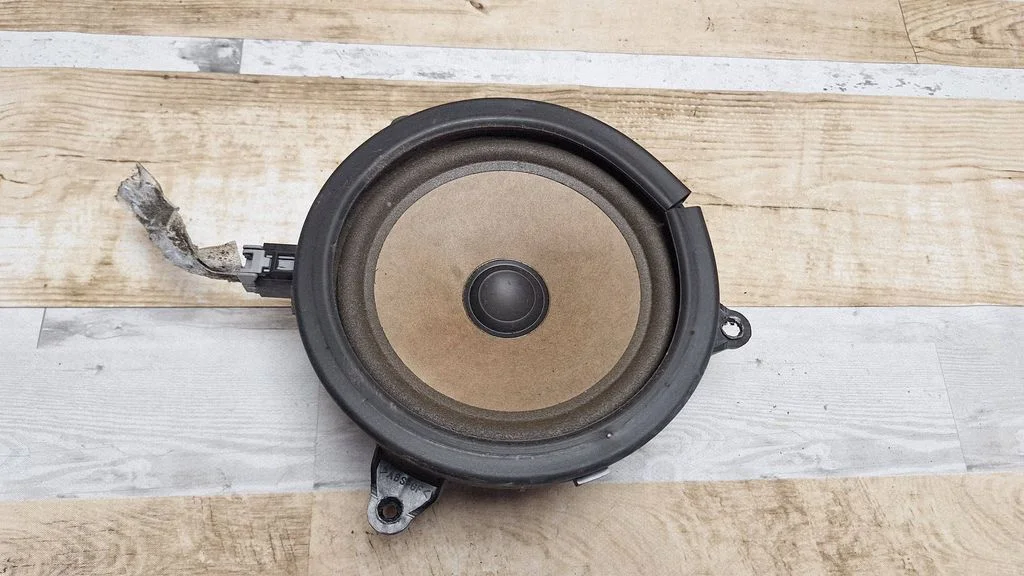 Rear door speaker 9472003
