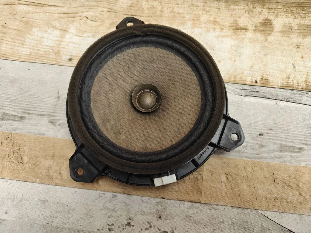 Rear door speaker – Toyota Auris 150 (2006-2012)