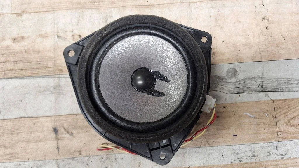 Rear door speaker TFF6105
