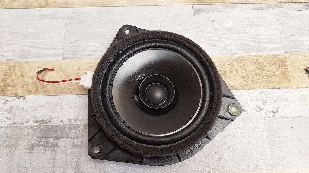 Rear door speaker 8616044130