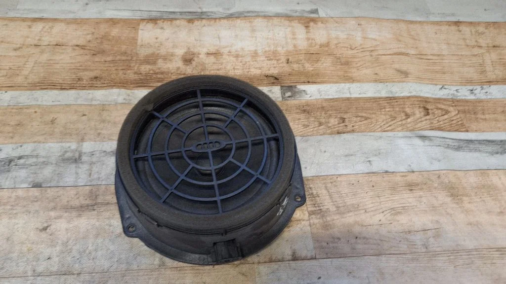 Rear door speaker 8R0035411