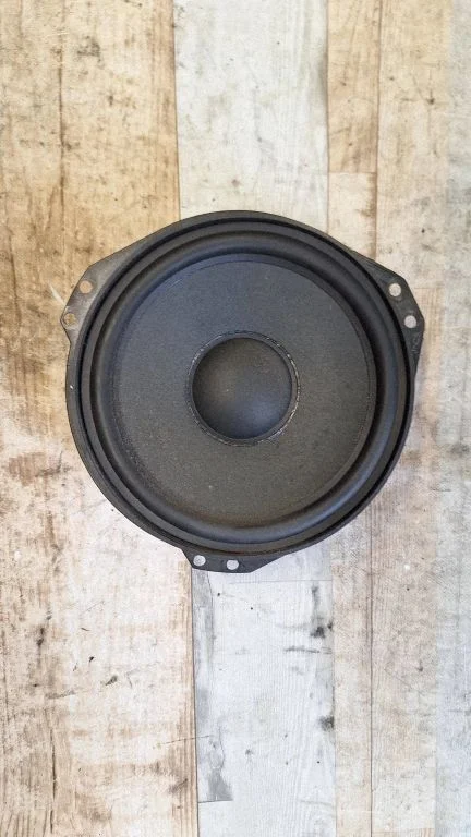 Rear door speaker – Opel Meriva A (2003-2010)