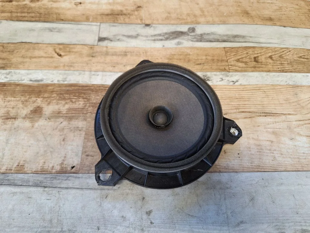 Rear door speaker – Toyota Auris 150 (2006-2012)