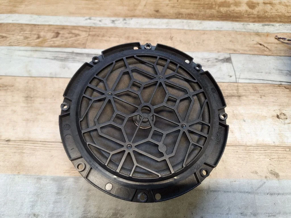 Rear door speaker 9635014780