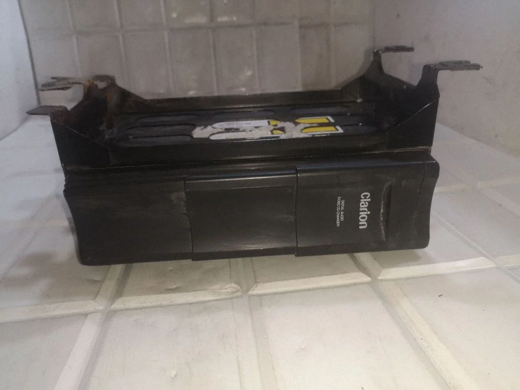 CD/DVD changer