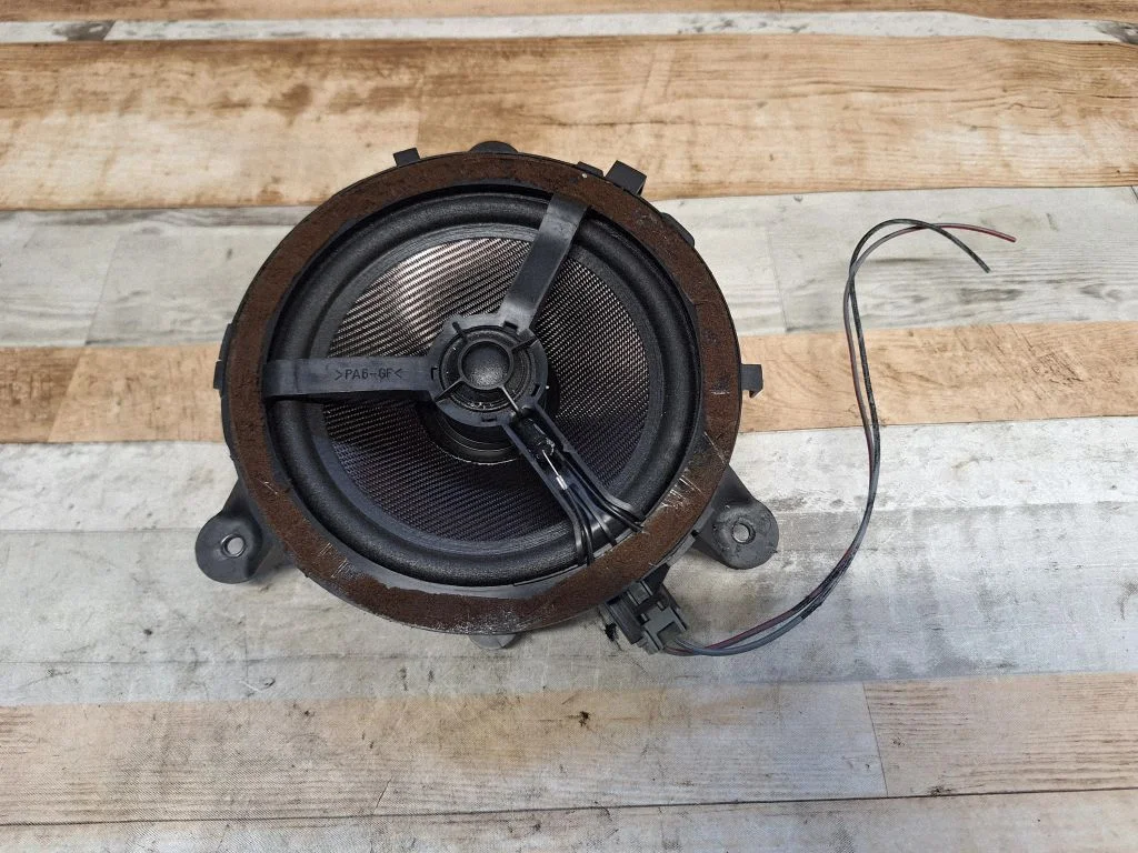 Rear door speaker 8633110