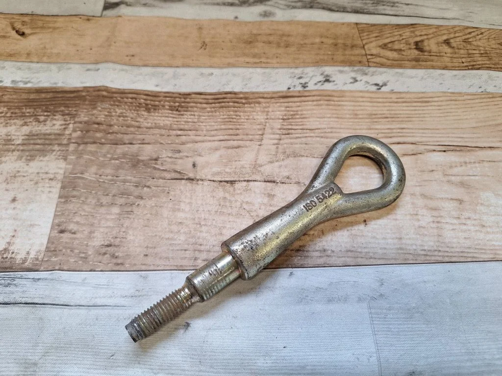 Towing hook eye – Opel Astra H (2004-2012)