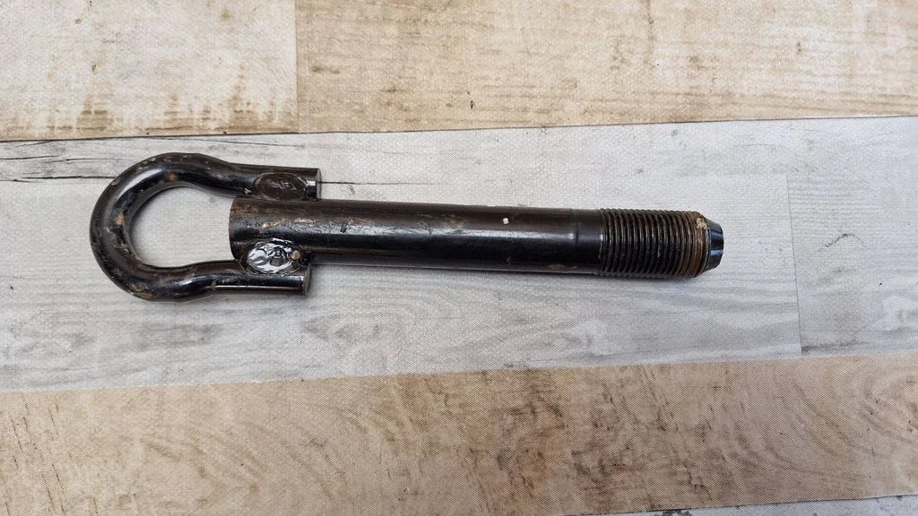 Towing hook eye