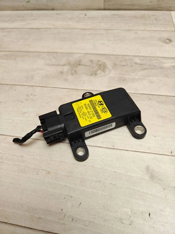 ESP acceleration yaw rate sensor 956902T250