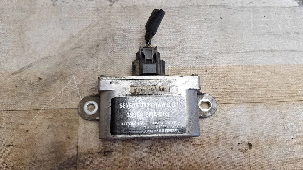 ESP acceleration yaw rate sensor 39960SMA003